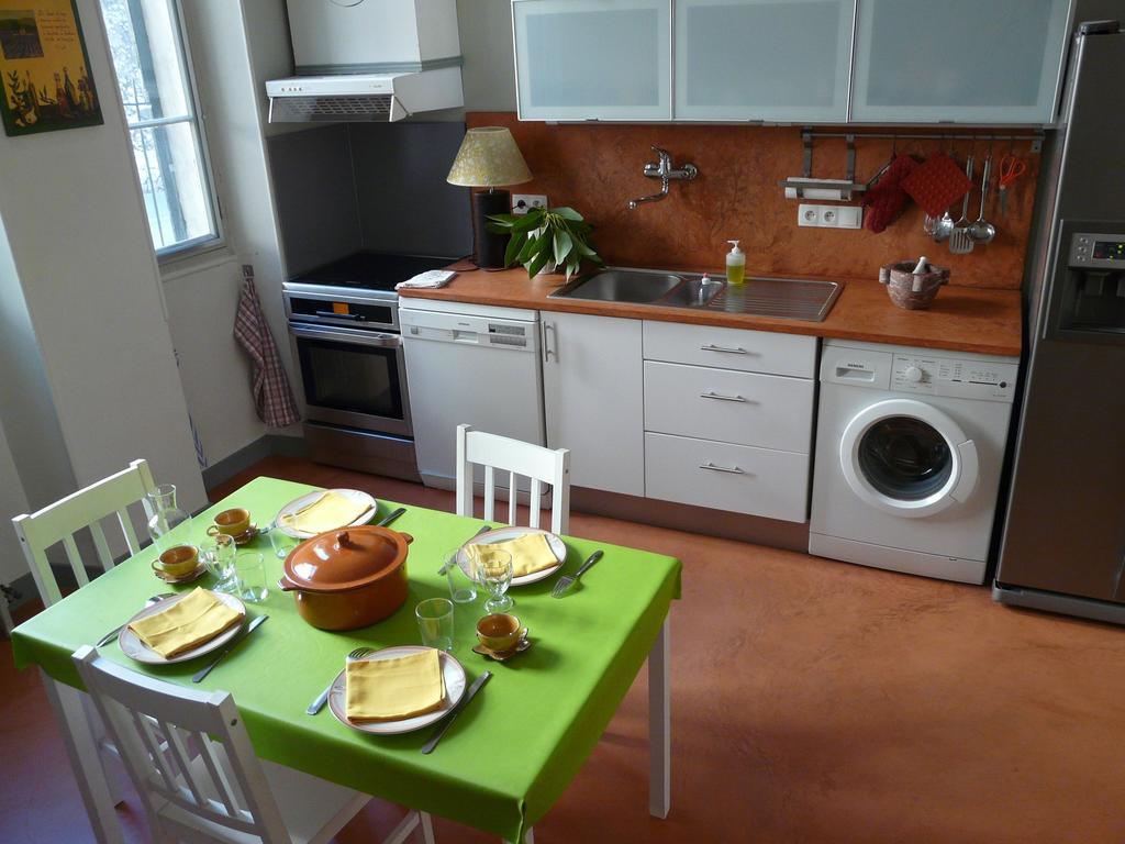 Les Palmiers Bed & Breakfast กราส ห้อง รูปภาพ